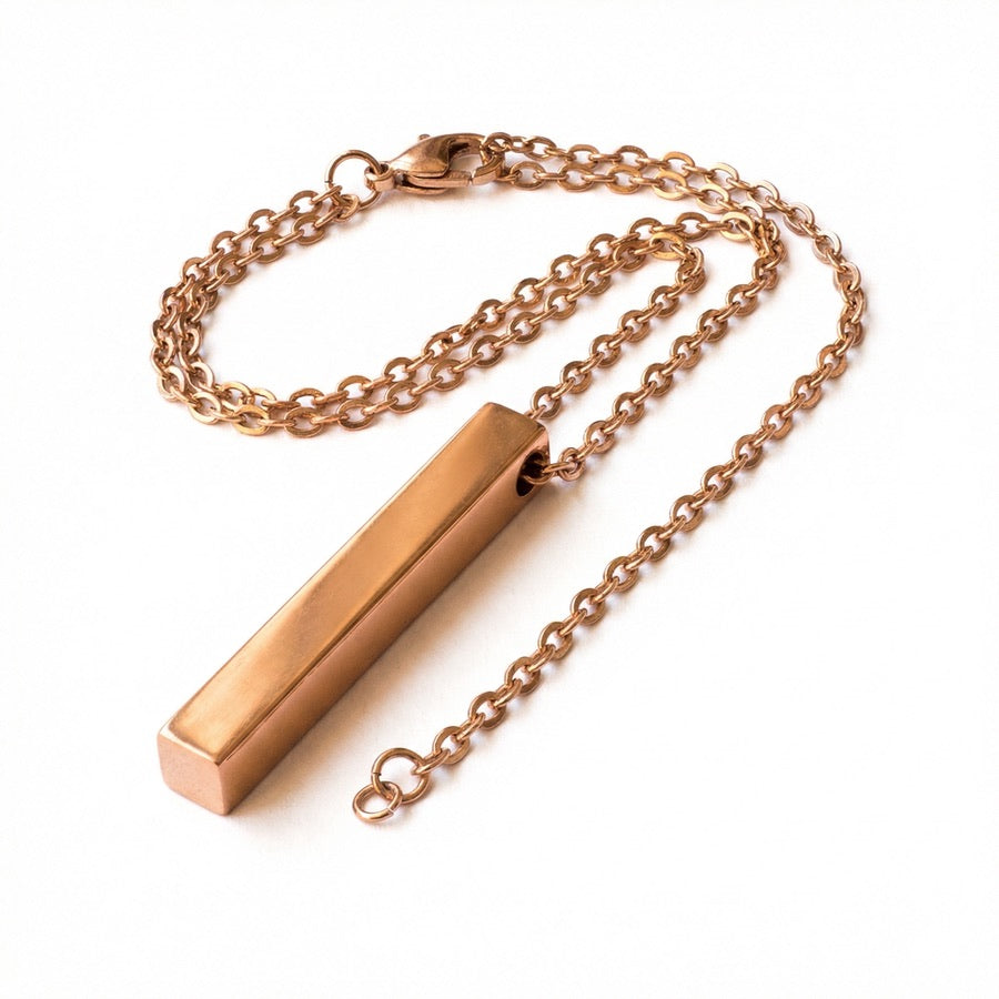 Quantum copper necklace, detail view